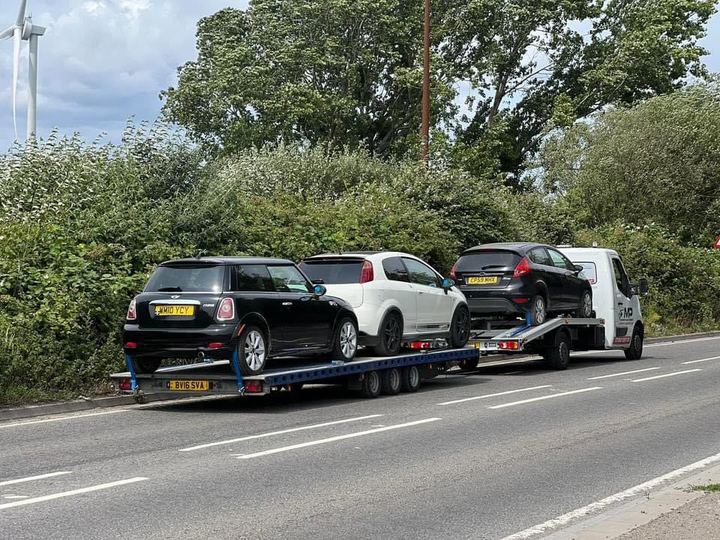 Vehicle recovery on a North West road